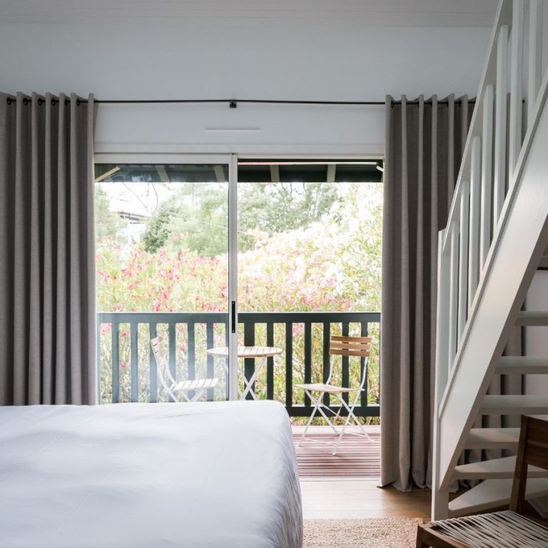 Chambre duplex avec balcon des Hortensias du Lac vue nature